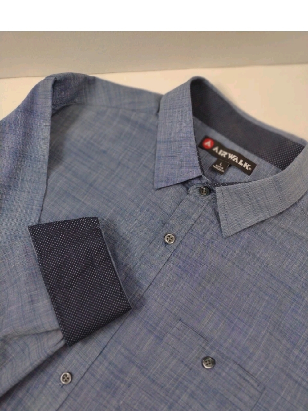 Airwalk Men’s Large Blue Button-Down Shirt Long Sleeve Front Pockets